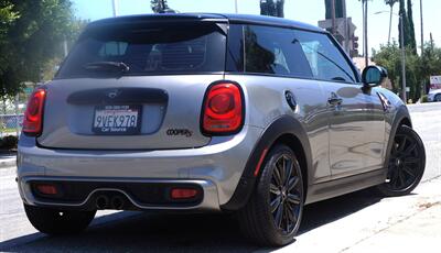 2017 MINI Hardtop 2 Door Cooper S   - Photo 4 - Pasadena, CA 91107