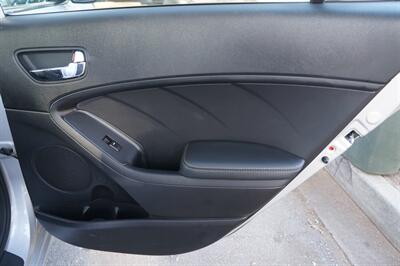 2016 Kia Forte LX   - Photo 14 - Pasadena, CA 91107