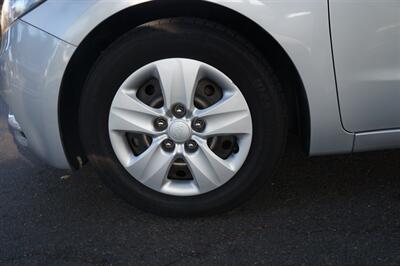 2016 Kia Forte LX   - Photo 16 - Pasadena, CA 91107