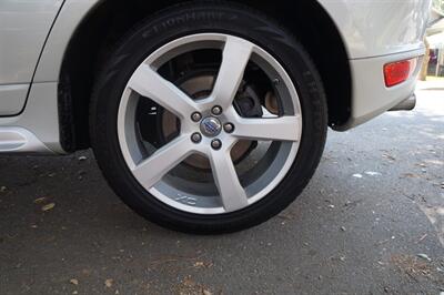 2013 Volvo XC60 T6 R Design Premier Plus   - Photo 21 - Pasadena, CA 91107