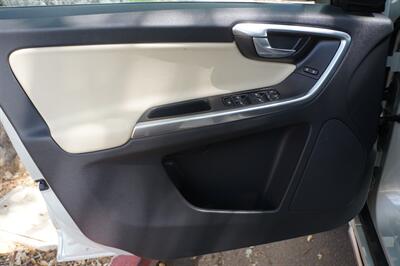 2013 Volvo XC60 T6 R Design Premier Plus   - Photo 17 - Pasadena, CA 91107