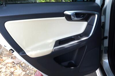 2013 Volvo XC60 T6 R Design Premier Plus   - Photo 18 - Pasadena, CA 91107