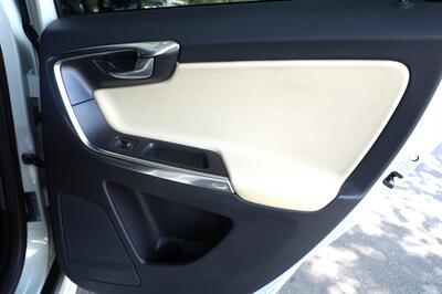 2013 Volvo XC60 T6 R Design Premier Plus   - Photo 20 - Pasadena, CA 91107