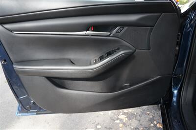 2020 Mazda Mazda3 Sedan Select - Photo 13 - Pasadena, CA 91107