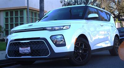 2020 Kia Soul S   - Photo 2 - Pasadena, CA 91107