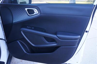 2020 Kia Soul S   - Photo 14 - Pasadena, CA 91107