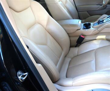 2011 Porsche Cayenne Tiptronic   - Photo 9 - Pasadena, CA 91107