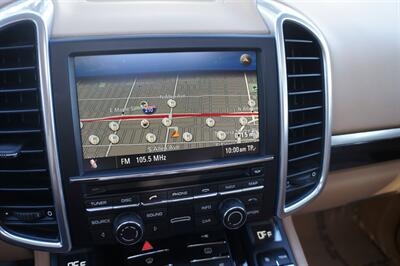 2011 Porsche Cayenne Tiptronic   - Photo 14 - Pasadena, CA 91107