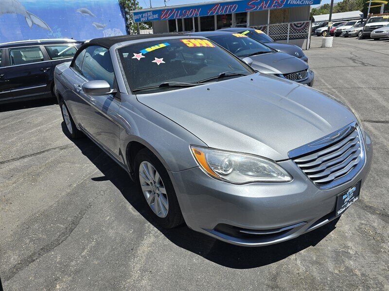 2013 Chrysler 200 Touring - Photo 4 - Reno, NV 89502