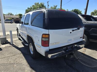 2002 GMC Yukon 4dr   - Photo 2 - Reno, NV 89502