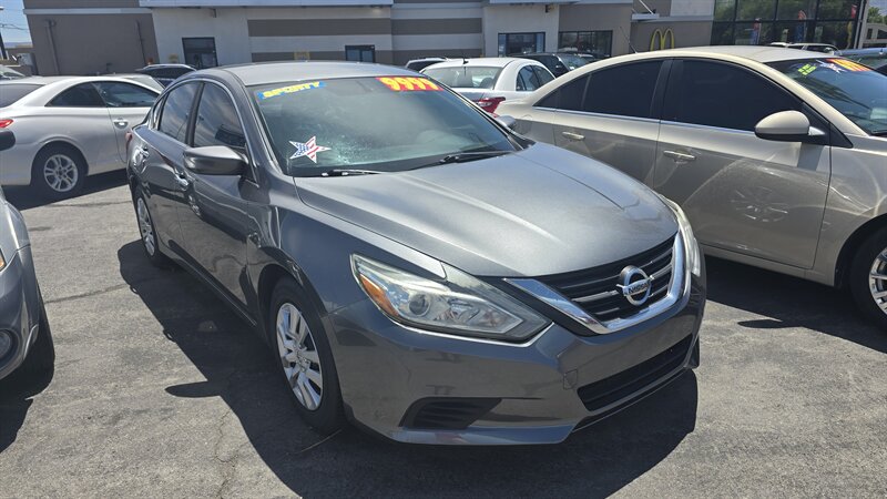 2016 Nissan Altima 2.5 - Photo 1 - Reno, NV 89502