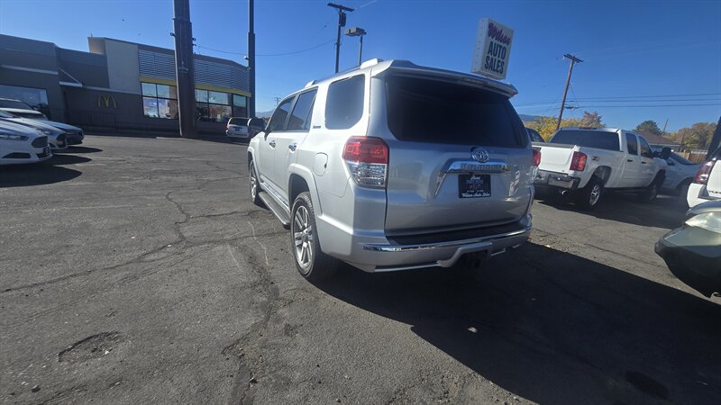 2013 Toyota 4Runner SR5   - Photo 4 - Reno, NV 89502