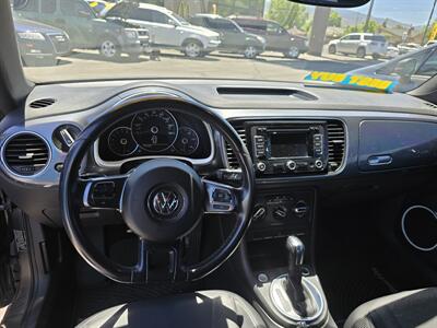 2012 Volkswagen Beetle-Classic 2.5L PZEV   - Photo 5 - Reno, NV 89502