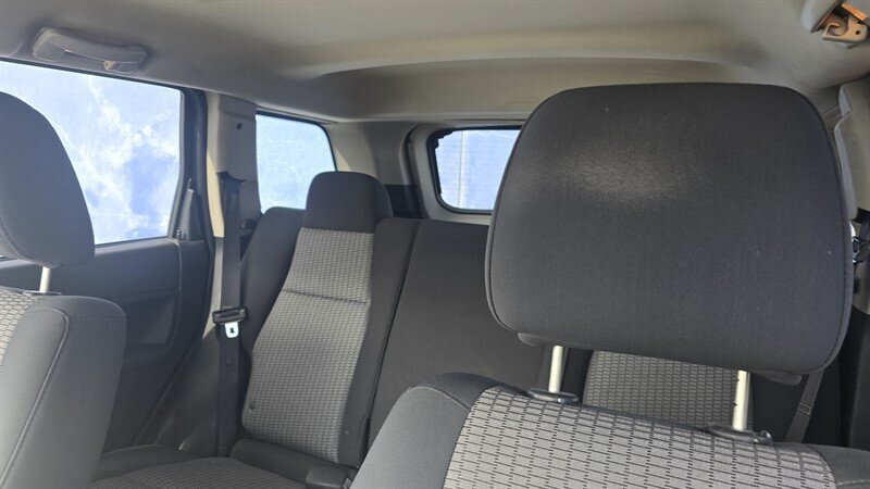 2010 Jeep Grand Cherokee Laredo - Photo 7 - Reno, NV 89502