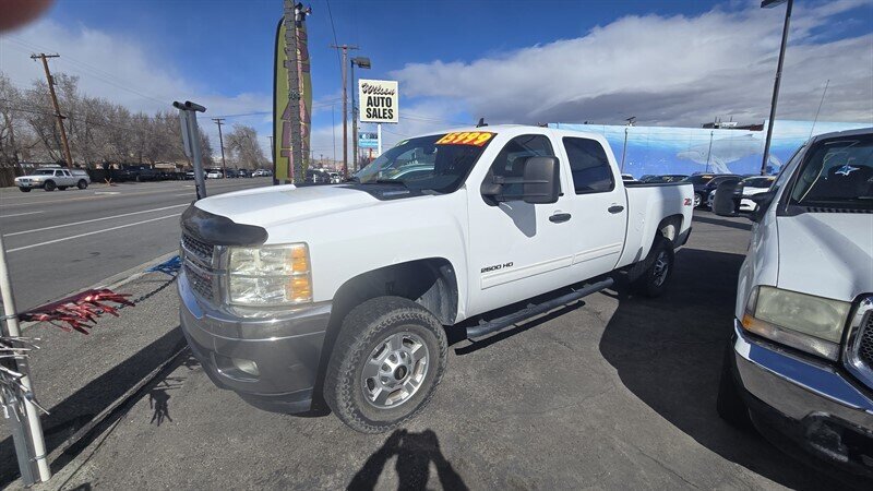 2011 Chevrolet Silverado 2500 LT - Photo 3 - Reno, NV 89502