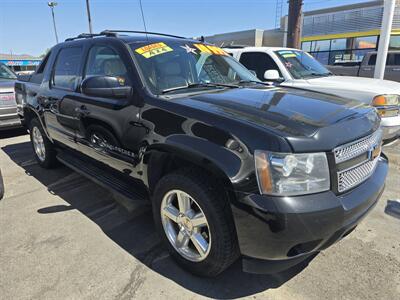 2007 Chevrolet Avalanche LS 1500 LS 1500 4dr Crew Cab   - Photo 4 - Reno, NV 89502