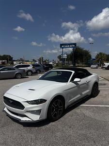 2020 Ford Mustang EcoBoost Premium   - Photo 4 - Orlando, FL 32804