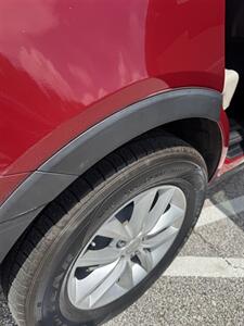 2019 Kia Sorento LX   - Photo 8 - Orlando, FL 32804