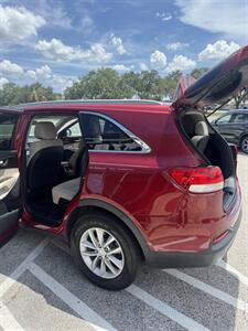 2019 Kia Sorento LX   - Photo 11 - Orlando, FL 32804