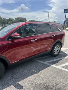 2019 Kia Sorento LX   - Photo 20 - Orlando, FL 32804