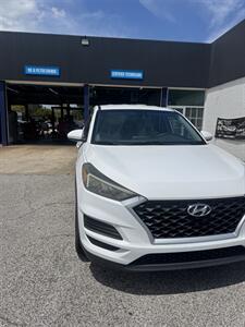 2019 Hyundai TUCSON SE   - Photo 2 - Orlando, FL 32804