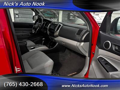 2015 Toyota Tacoma V6   - Photo 16 - Lafayette, IN 47904