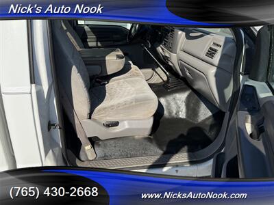 2000 Ford F-250 Super Duty XL   - Photo 3 - Lafayette, IN 47904