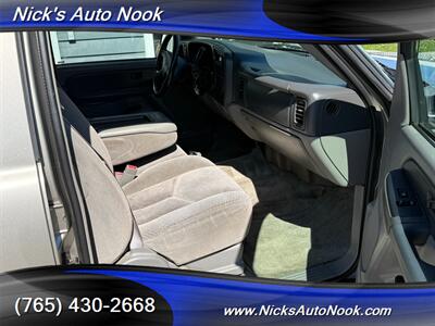 2003 Chevrolet Suburban 1500 LS   - Photo 14 - Lafayette, IN 47904