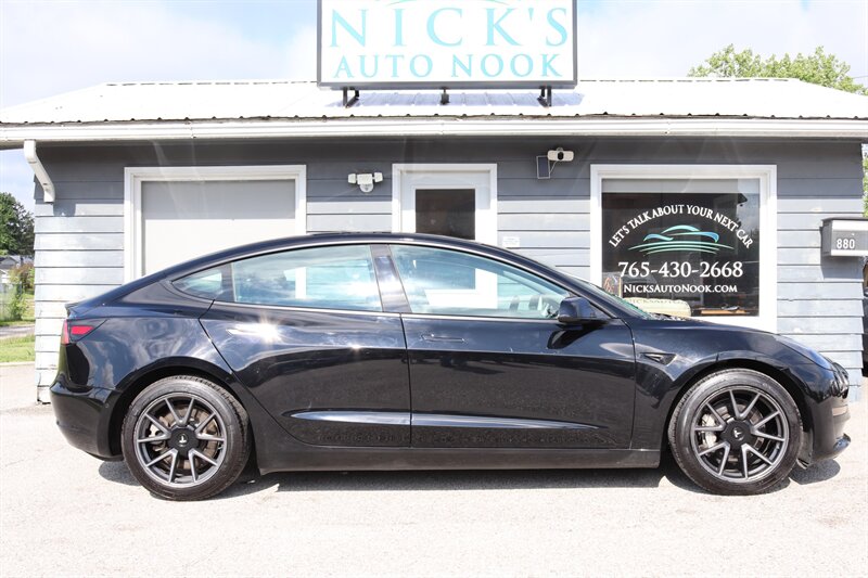 2021 Tesla Model 3 Standard Range Plus - Photo 11 - Lafayette, IN 47904