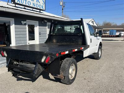 2006 Ford F-350 Super Duty XL   - Photo 6 - Lafayette, IN 47904