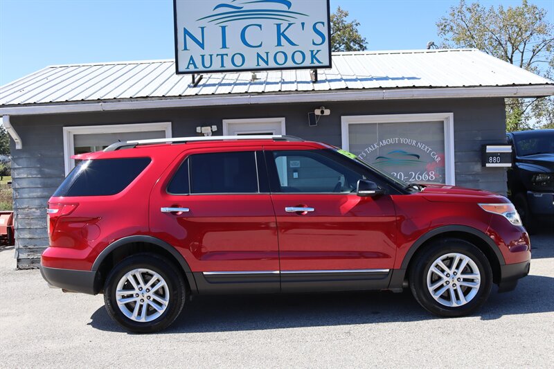 2015 Ford Explorer XLT - Photo 9 - Lafayette, IN 47904