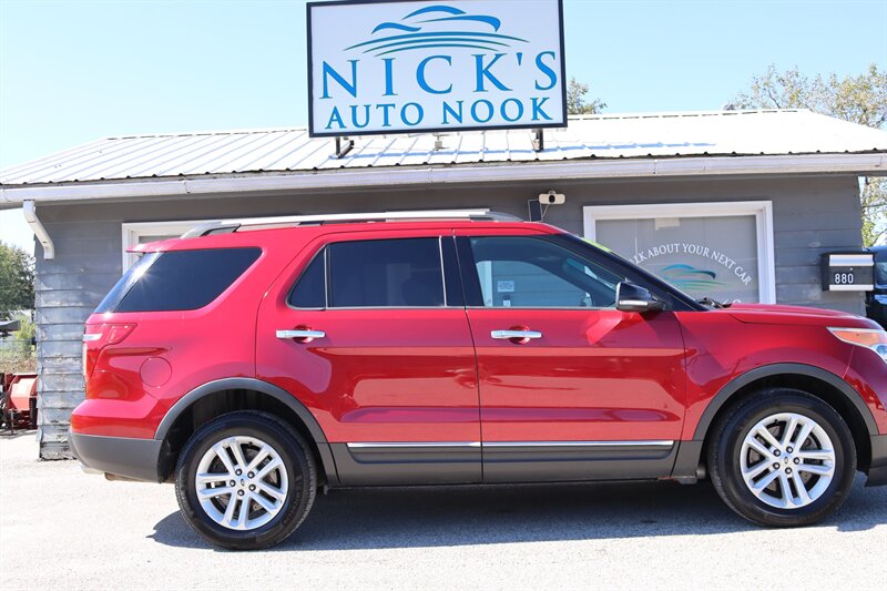 2015 Ford Explorer XLT - Photo 7 - Lafayette, IN 47904