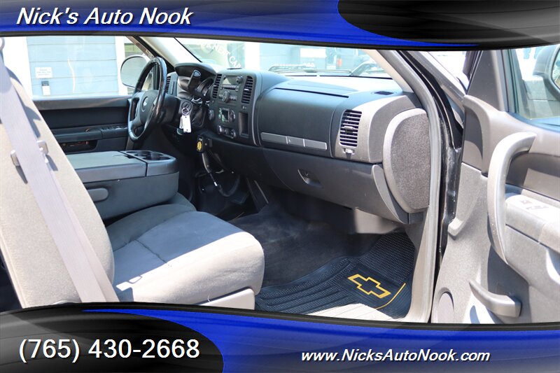 2013 Chevrolet Silverado 2500HD LT - Photo 19 - Lafayette, IN 47904
