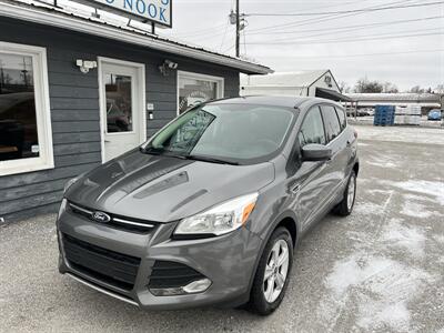 2014 Ford Escape SE   - Photo 2 - Lafayette, IN 47904