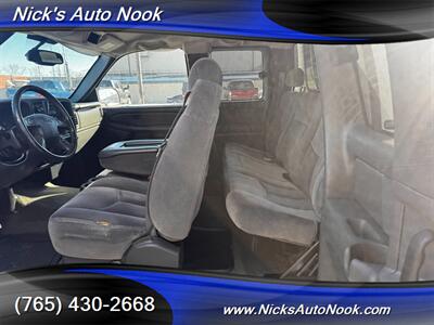 2004 GMC Sierra 2500HD SLT   - Photo 16 - Lafayette, IN 47904