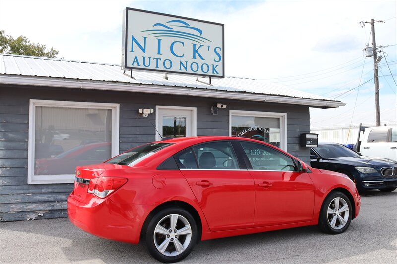 2015 Chevrolet Cruze 2LT Auto - Photo 8 - Lafayette, IN 47904