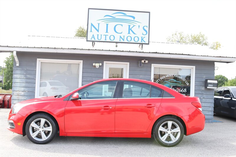 2015 Chevrolet Cruze 2LT Auto - Photo 4 - Lafayette, IN 47904