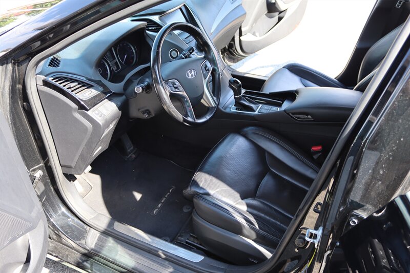 2013 Hyundai Azera - Photo 9 - Lafayette, IN 47904