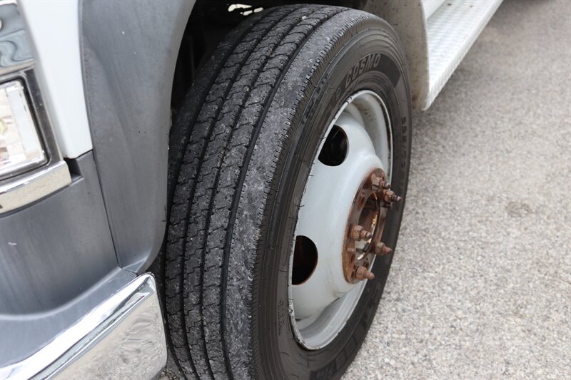 2002 Chevrolet Silverado 3500 HD - Photo 12 - Lafayette, IN 47904