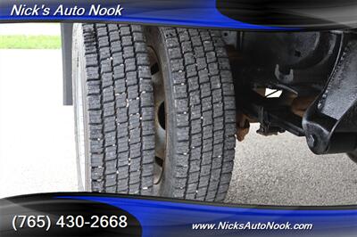 2002 Chevrolet Silverado 3500 HD   - Photo 10 - Lafayette, IN 47904