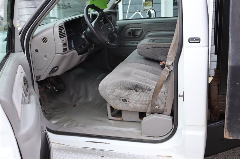 2002 Chevrolet Silverado 3500 HD - Photo 14 - Lafayette, IN 47904