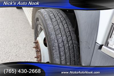 2002 Chevrolet Silverado 3500 HD   - Photo 11 - Lafayette, IN 47904