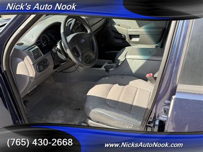 2002 Ford Explorer XLS 4dr XLS   - Photo 12 - Lafayette, IN 47904