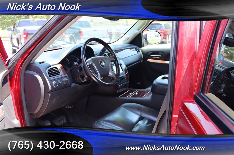 2014 Chevrolet Suburban LTZ - Photo 13 - Lafayette, IN 47904