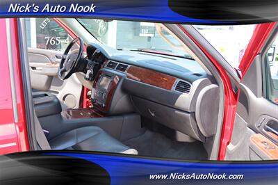 2014 Chevrolet Suburban LTZ - Photo 18 - Lafayette, IN 47904
