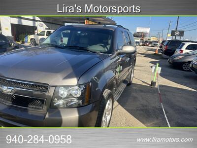 2013 Chevrolet Tahoe LT   - Photo 2 - Gainesville, TX 76240