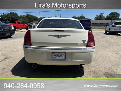 2008 Chrysler 300 C HEMI   - Photo 4 - Gainesville, TX 76240
