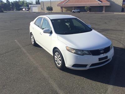 2010 Kia Forte EX   - Photo 4 - Fresno, CA 93721