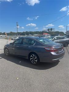 2017 Honda Accord EX-L   - Photo 5 - Brandywine, MD 20613