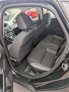 2014 Ford Focus SE   - Photo 8 - Brandywine, MD 20613
